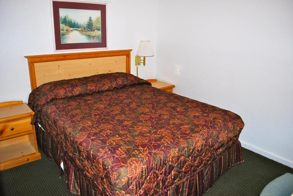 Central Motel Грейт-Фолс Экстерьер фото